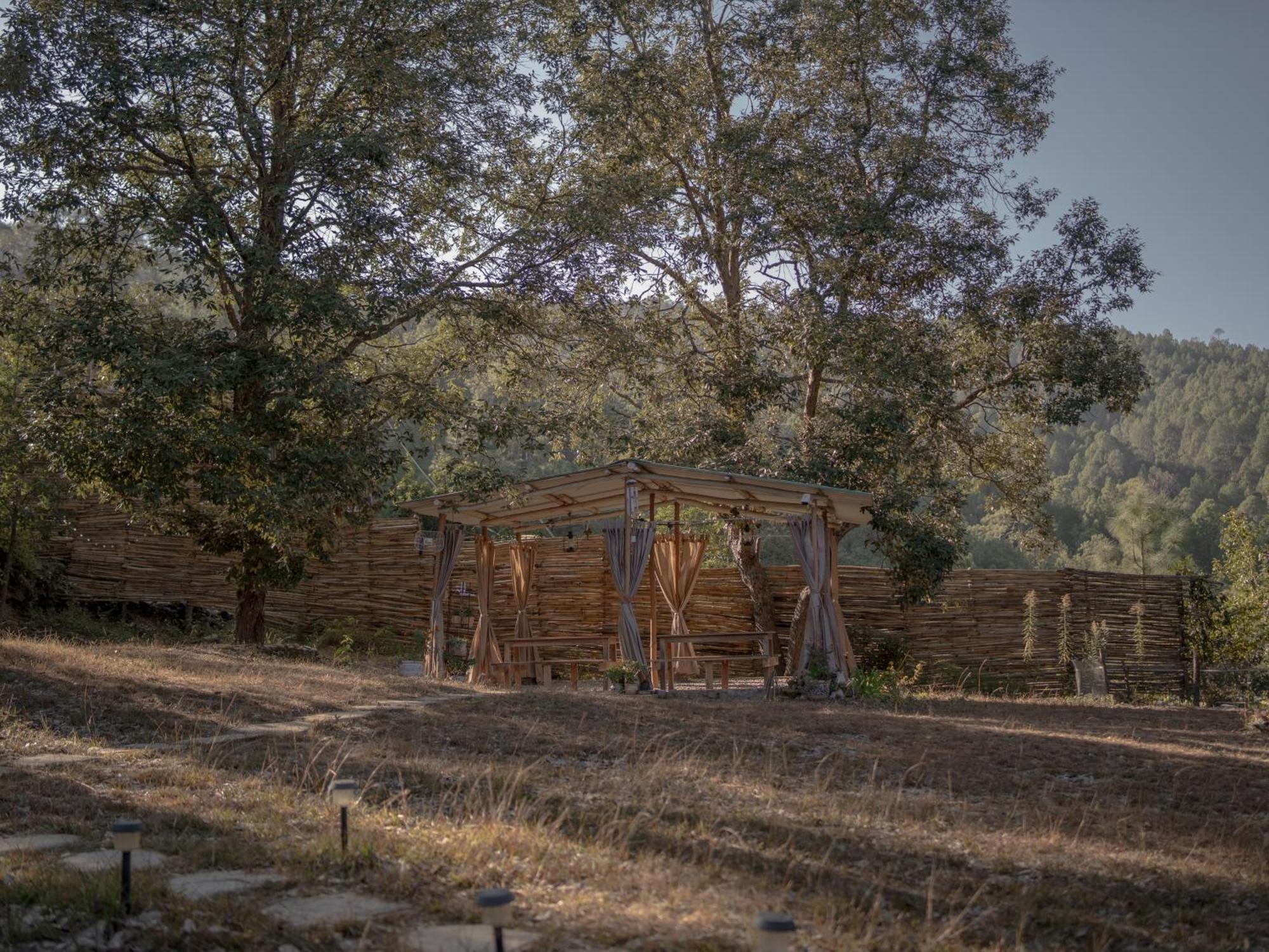 Nayalap - Rural Himalayan Glamping 호텔 Shitlakhet 외부 사진
